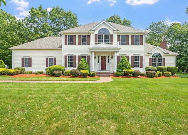 Property at 21 Highland Cir, Halifax, MA 02338, 3 beds, 2.5 baths