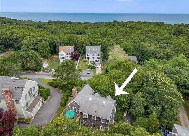 Property at 20 Brady Rd, Bourne, MA 02562, 3 beds, 1.5 baths