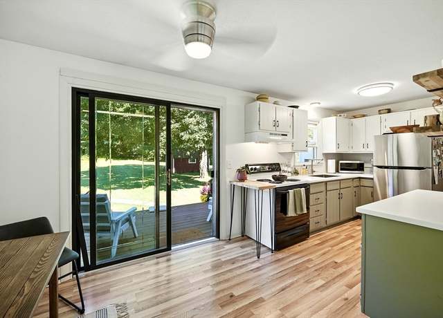 Property at 1007 Westhampton Rd, Northampton, MA 01060, 3 beds, 1 bath