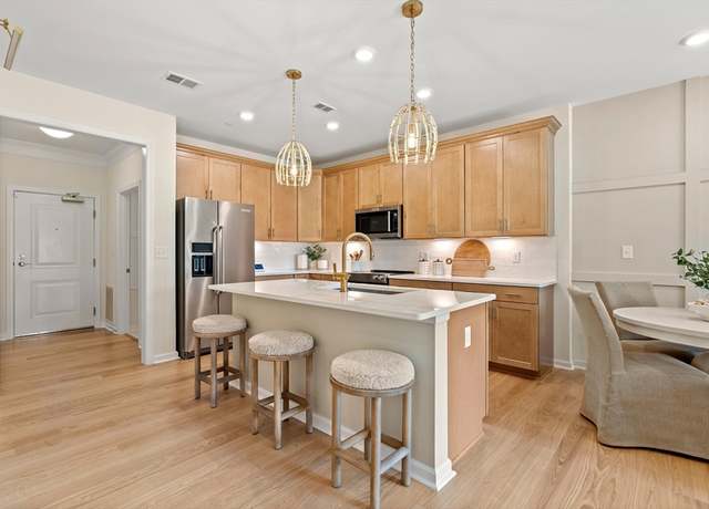Property at 2 Codman Way #112, Westborough, MA 01581, 1 bed, 1 bath