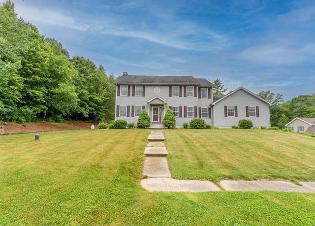 Property at 39 Grey Fox Lndg, Woodstock, CT 06281, 3 beds, 3.5 baths