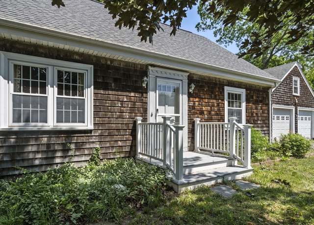 Property at 554 Berkley, Berkley, MA 02779, 4 beds, 1.5 baths