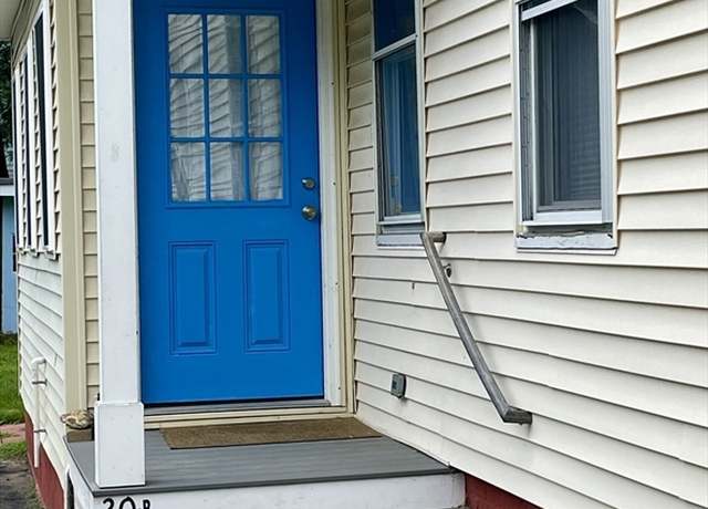 Property at 30 Cherry St Unit B, Northampton, MA 01060, 3 beds, 1 bath