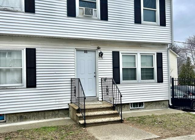 Property at 85 Beacon Ave #1, Lawrence, MA 01843, 2 beds, 1.5 baths