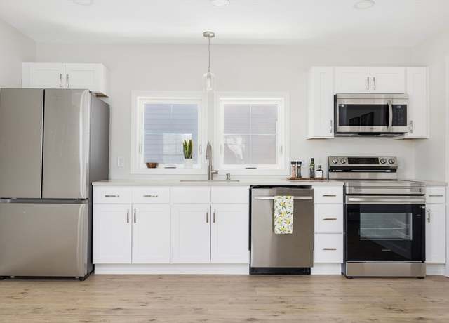 Property at 1 Nobert St #1, Warren, RI 02885, 2 beds, 1.5 baths