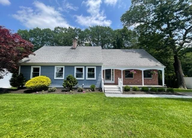 Property at 25 Indian Hill Rd, Woburn, MA 01801, 4 beds, 2.5 baths