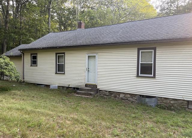 Property at 72 NW Schoolhouse Rd, Dudley, MA 01571, 3 beds, 1 bath