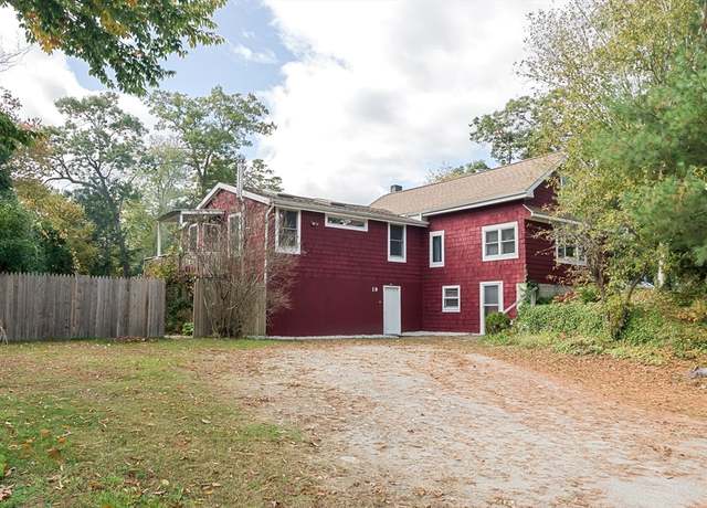 Property at 19 Black Point Rd, Webster, MA 01570, 4 beds, 1 bath