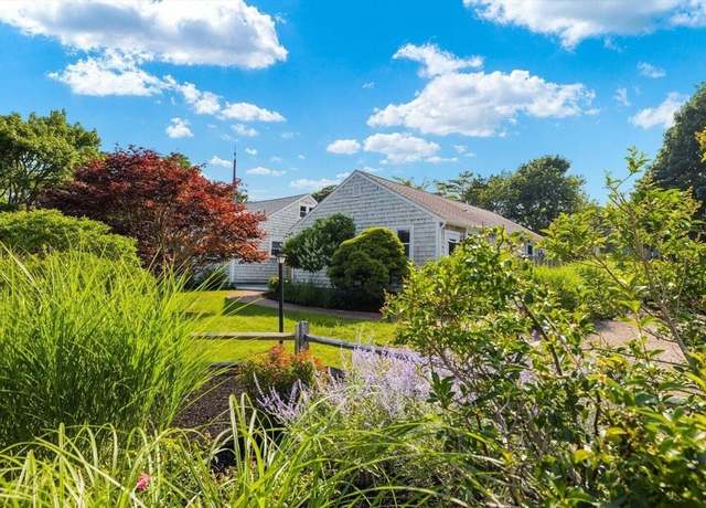 Property at 72 Forest Beach Rd, Chatham, MA 02659, 6 beds, 5 baths