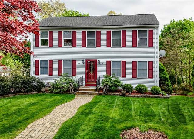 Property at 91 Leonard Cir, Lowell, MA 01854, 3 beds, 1.5 baths