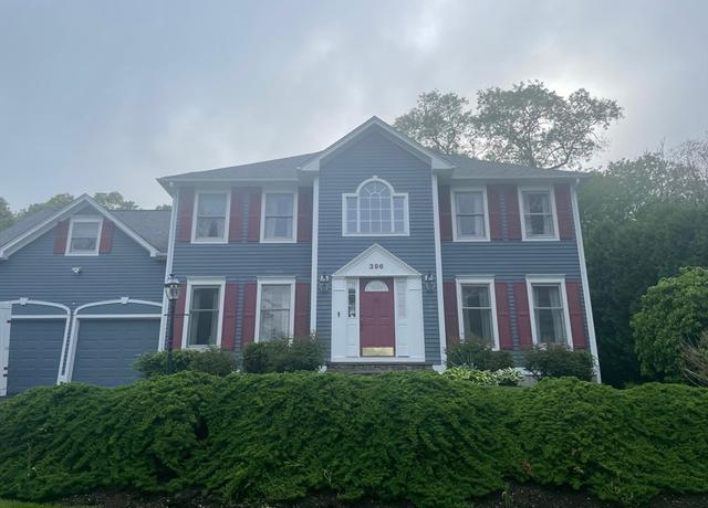 Property at 396 Wickham Rd, North Kingstown, RI 02852, 4 beds, 2.5 baths