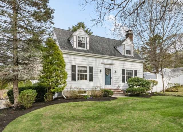 Property at 251 Lincoln St, Franklin, MA 02038, 2 beds, 1 bath