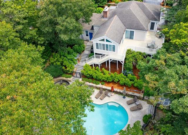 Property at 107 Greensward Rd, Mashpee, MA 02649, 4 beds, 3.5 baths