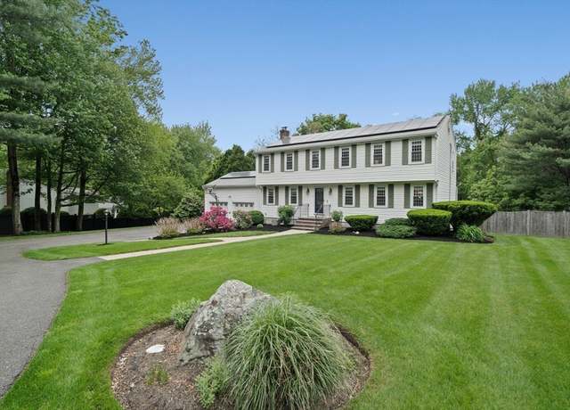 Property at 4 Carriage Ln, Canton, MA 02021, 4 beds, 3.5 baths