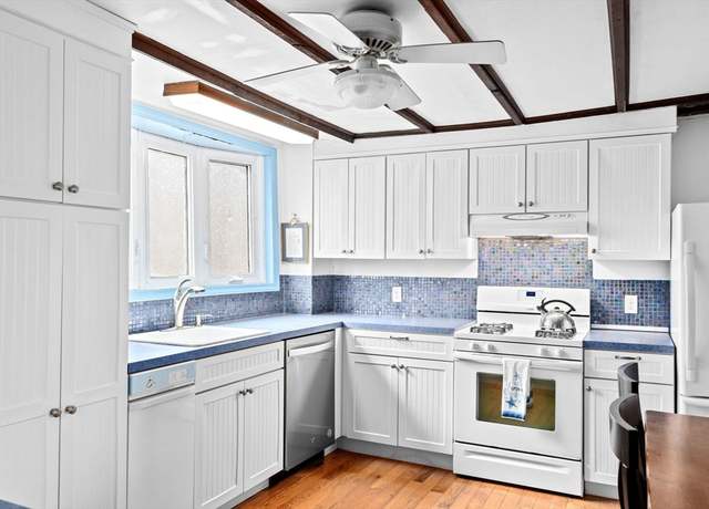 Property at 23 Foam Rd, Scituate, MA 02066, 4 beds, 2 baths