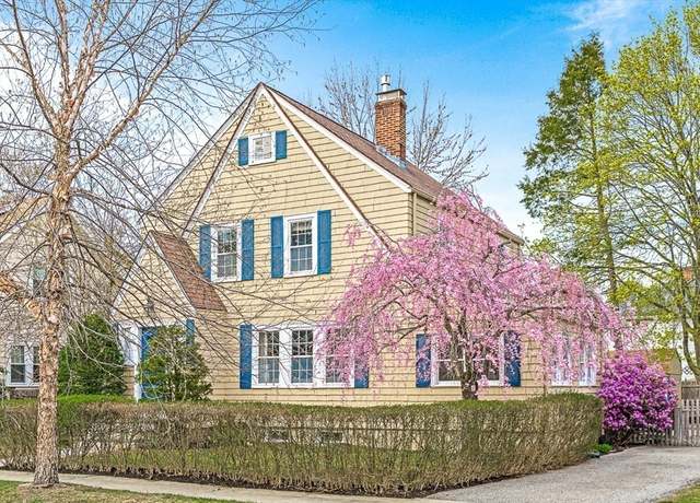 Property at 44 Forest St, Winchester, MA 01890, 3 beds, 1.5 baths