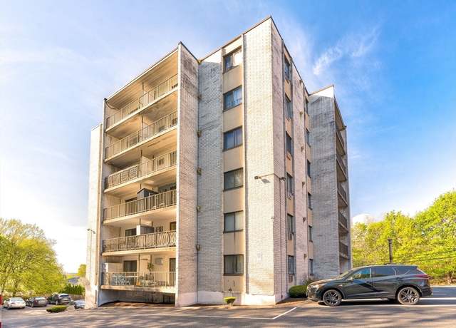 Property at 308 Quarry St #301, Quincy, MA 02169, 2 beds, 1.5 baths