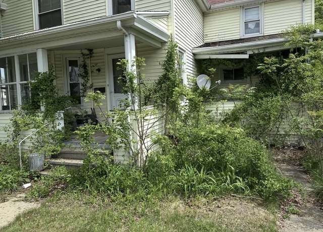 Property at 303 Chapman St, Greenfield, MA 01301, 3 beds, 1.5 baths