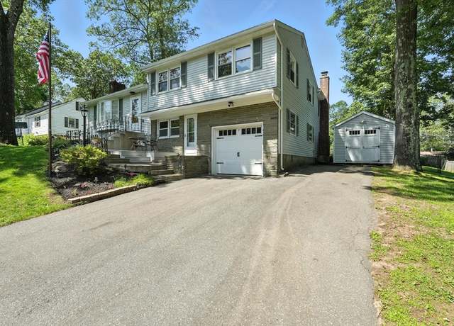 Property at 15 Oak Bluff Cir, East Longmeadow, MA 01028, 4 beds, 2.5 baths