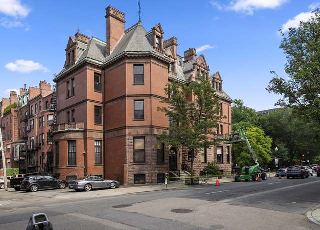 Property at 17 Gloucester St Unit A, Boston, MA 02115, 1 bed, 1.5 baths