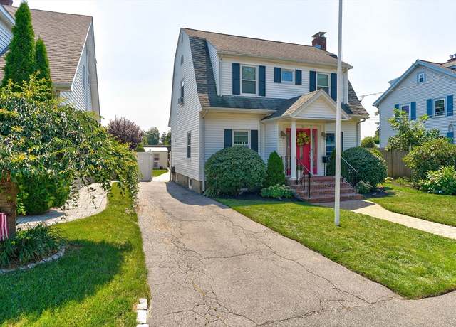 Property at 33 Samoset Ave, Quincy, MA 02169, 4 beds, 2 baths