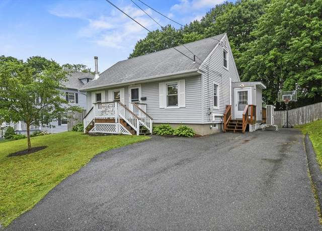 Property at 109 Euclid Ave, Pittsfield, MA 01201, 3 beds, 2 baths