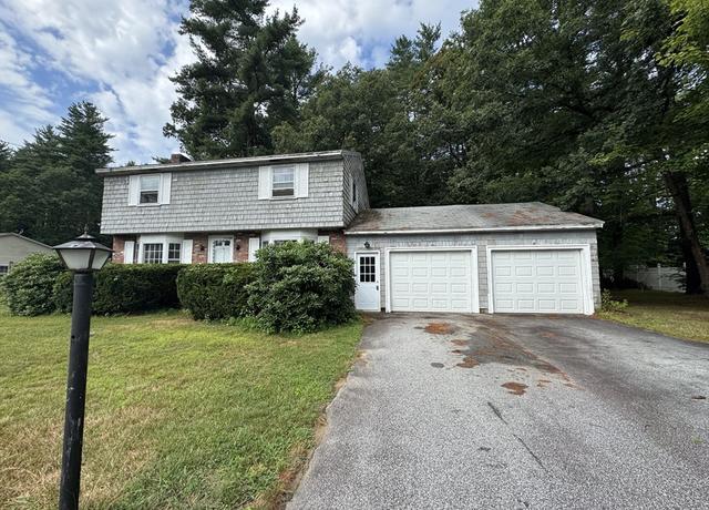 Property at 9 Edgewood Ave, Merrimack, NH 03054, 4 beds, 1.5 baths