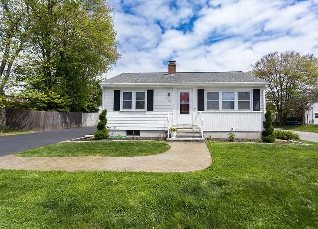 Property at 60 Sumach Ave, East Providence, RI 02915, 3 beds, 1 bath