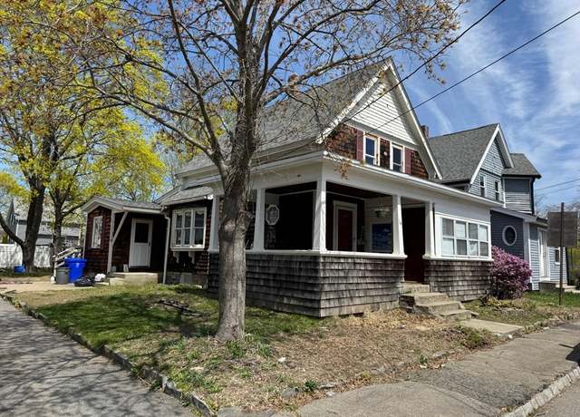 Property at 14 Oxford St, Taunton, MA 02780, 4 beds, 2 baths