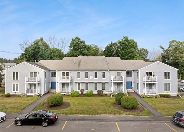 Property at 144 Hart St #4, Taunton, MA 02780, 2 beds, 1 bath