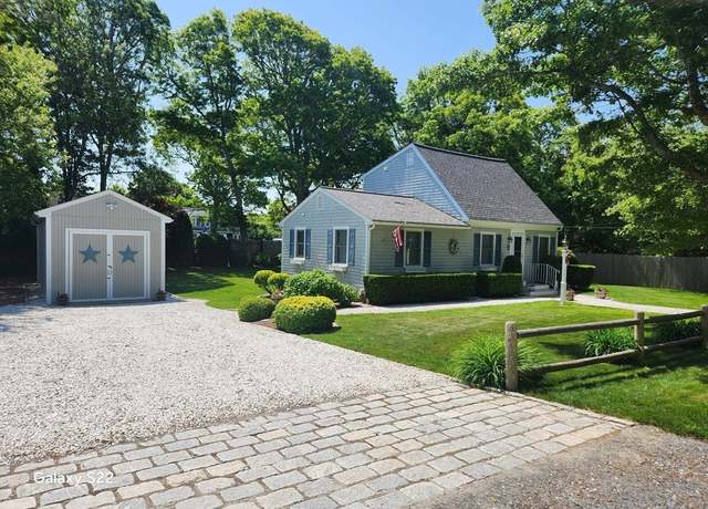 Property at 14 Maine Ave, Yarmouth, MA 02673, 3 beds, 2 baths