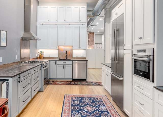 Property at 137-139 Pearl St #1, Boston, MA 02110, 1 bed, 1.5 baths