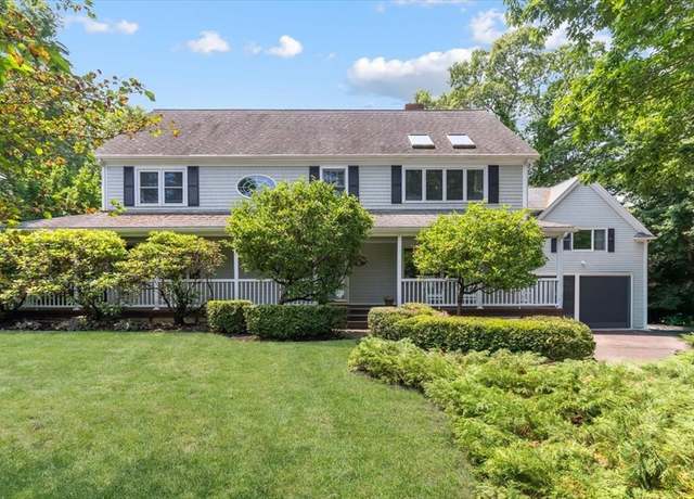 Property at 12 Whitcomb Ln, Hingham, MA 02043, 3 beds, 3.5 baths