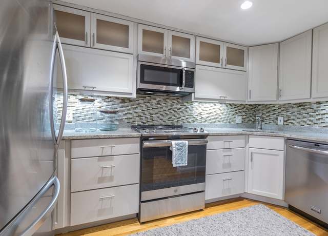 Property at 25 Phillips St Unit A, Boston, MA 02114, 2 beds, 1 bath