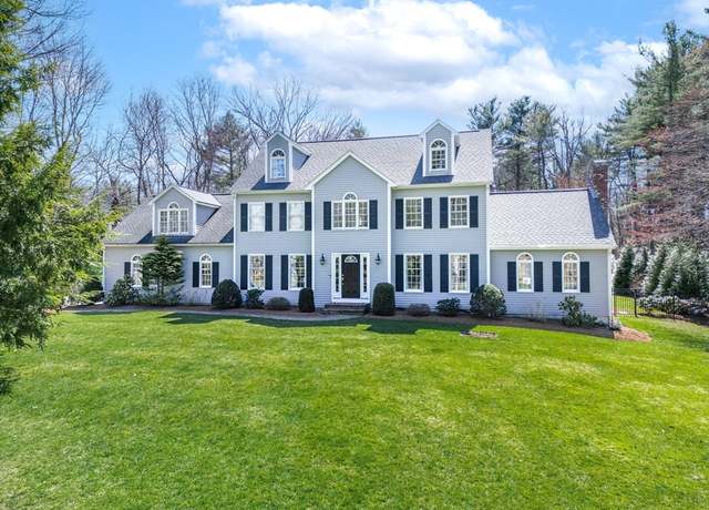Property at 9 Windsor Dr, Foxboro, MA 02035, 5 beds, 4 baths