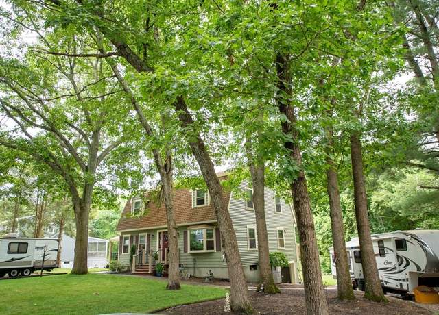Property at 35 Deer Hil Rd, Taunton, MA 02780, 3 beds, 2 baths