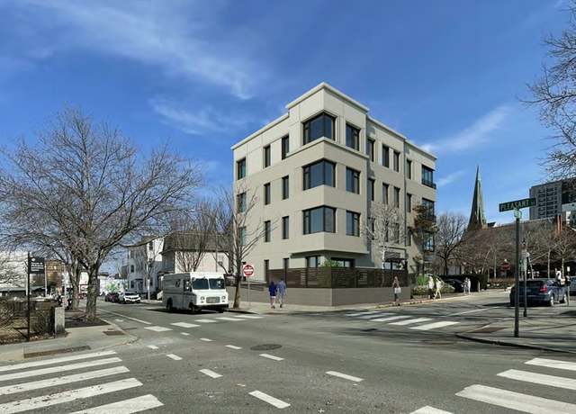 Property at 300 Franklin St #2, Cambridge, MA 02139, 1 bed, 1 bath