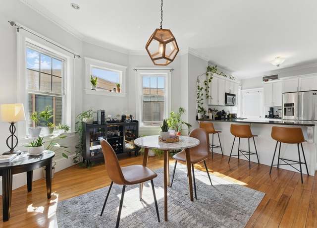 Property at 5 Edison Grn #3, Boston, MA 02125, 3 beds, 1.5 baths