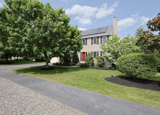 Property at 38 Etre Dr, Worcester, MA 01604, 4 beds, 3.5 baths