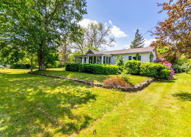Property at 424 Bedford St, Lakeville, MA 02347, 2 beds, 1 bath