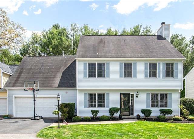 Property at 11 Crane Rd #11, Walpole, MA 02081, 4 beds, 2.5 baths