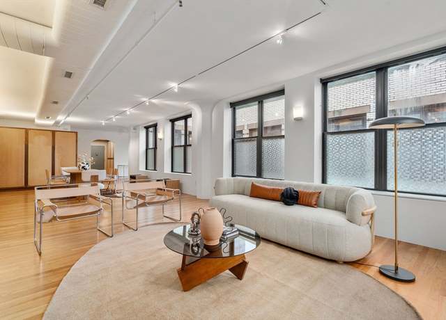 Property at 453 Washington St Unit 11E, Boston, MA 02111, 3 beds, 2 baths