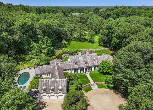 Property at 100 Chestnut St, Weston, MA 02493, 5 beds, 6.5 baths