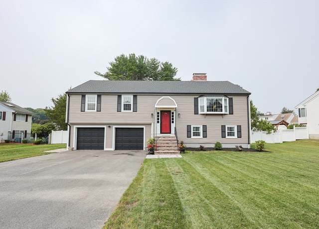 Property at 10 Arrowhead Dr, Saugus, MA 01906, 4 beds, 3 baths