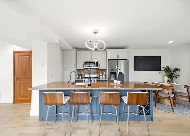 Property at 2440 Massachusetts Ave #41, Cambridge, MA 02140, 3 beds, 2.5 baths