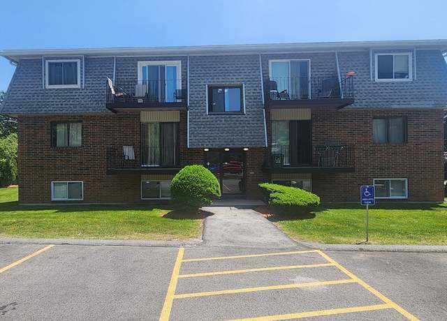 Property at 176 Maple Ave Unit 2-1, Rutland, MA 01543, 2 beds, 1 bath