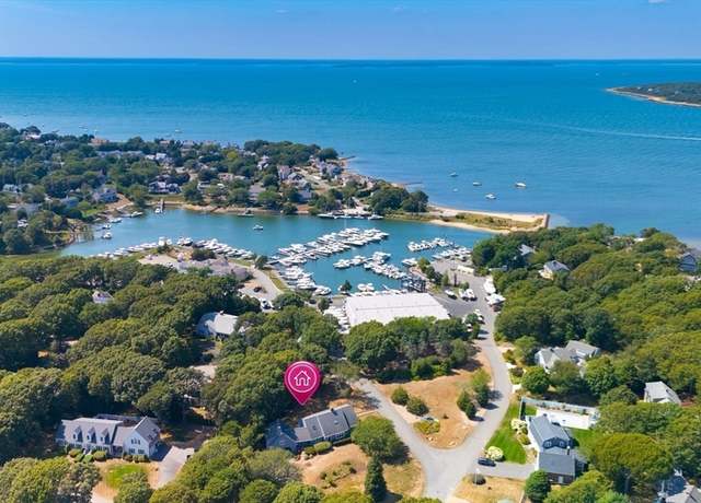 Property at 24 Fiddlers Cove Rd, Falmouth, MA 02556, 5 beds, 3.5 baths
