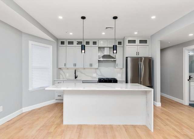 Property at 755 Boylston St #3, Brookline, MA 02467, 4 beds, 2 baths