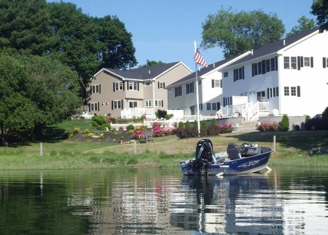 Property at 9 Endicott St Unit B, Danvers, MA 01923, 3 beds, 3.5 baths