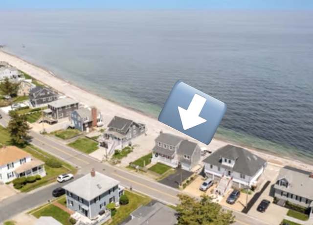 Property at 118 Oceanside Dr, Scituate, MA 02066, 3 beds, 1.5 baths